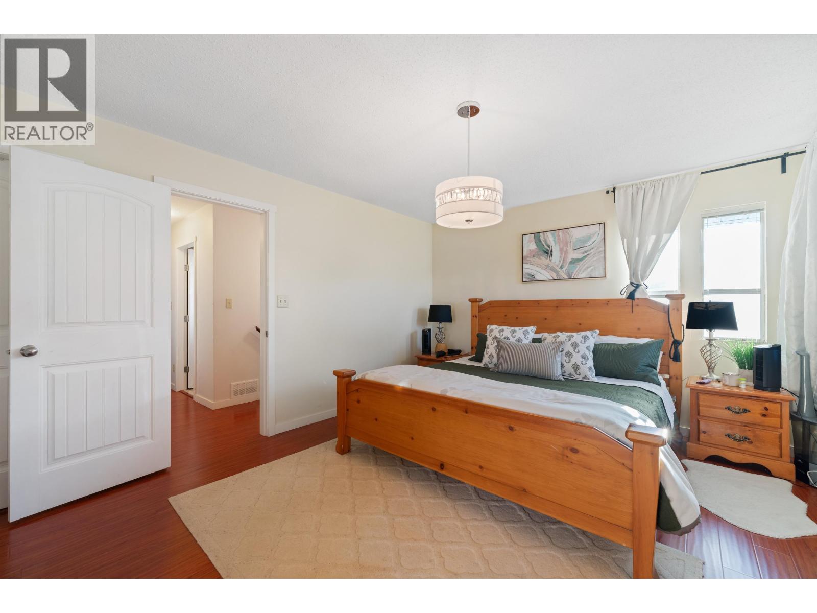 Photo 25 of 21034 Barker Avenue, Maple Ridge BC
