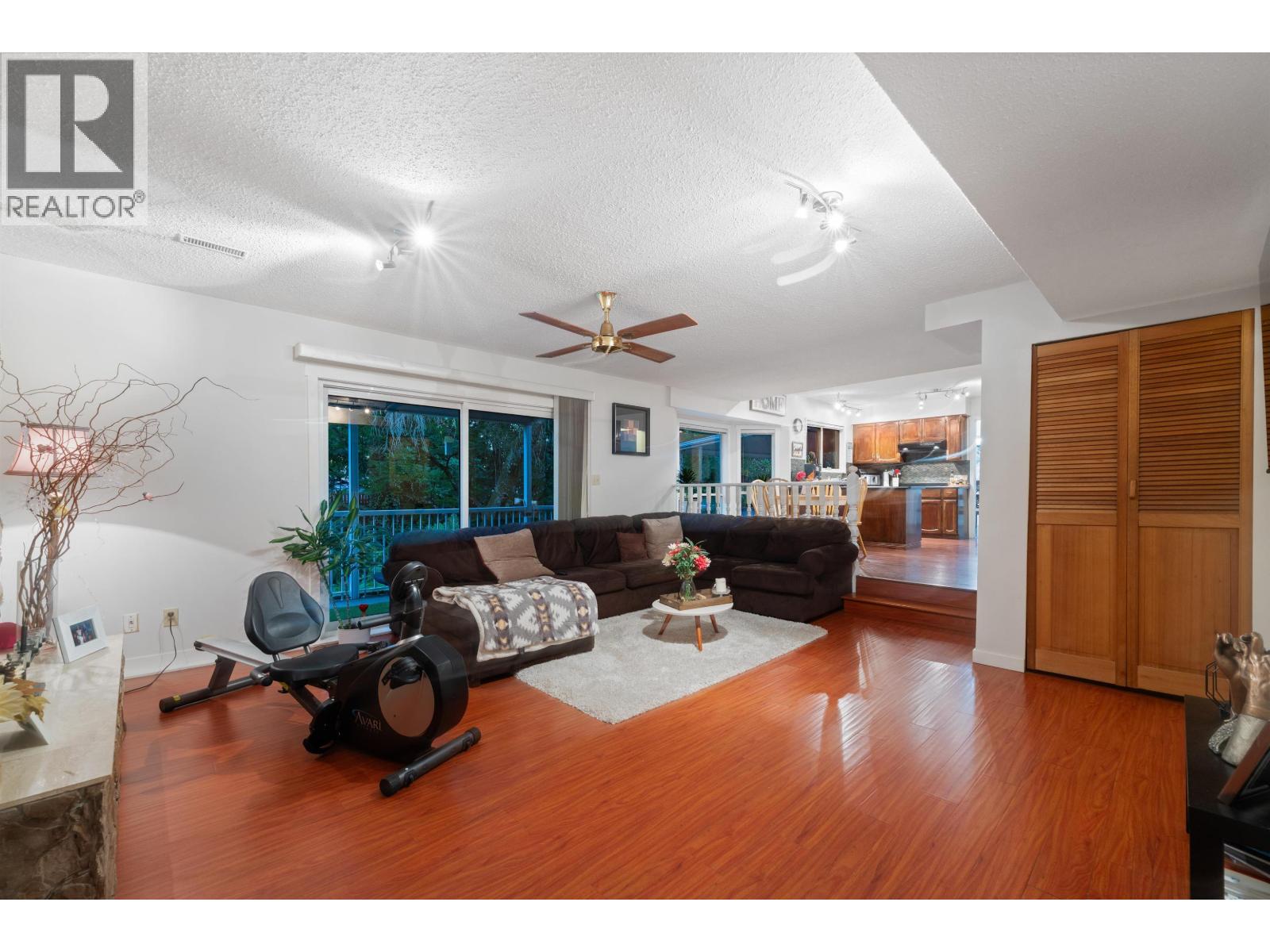 Photo 21 of 21034 Barker Avenue, Maple Ridge BC