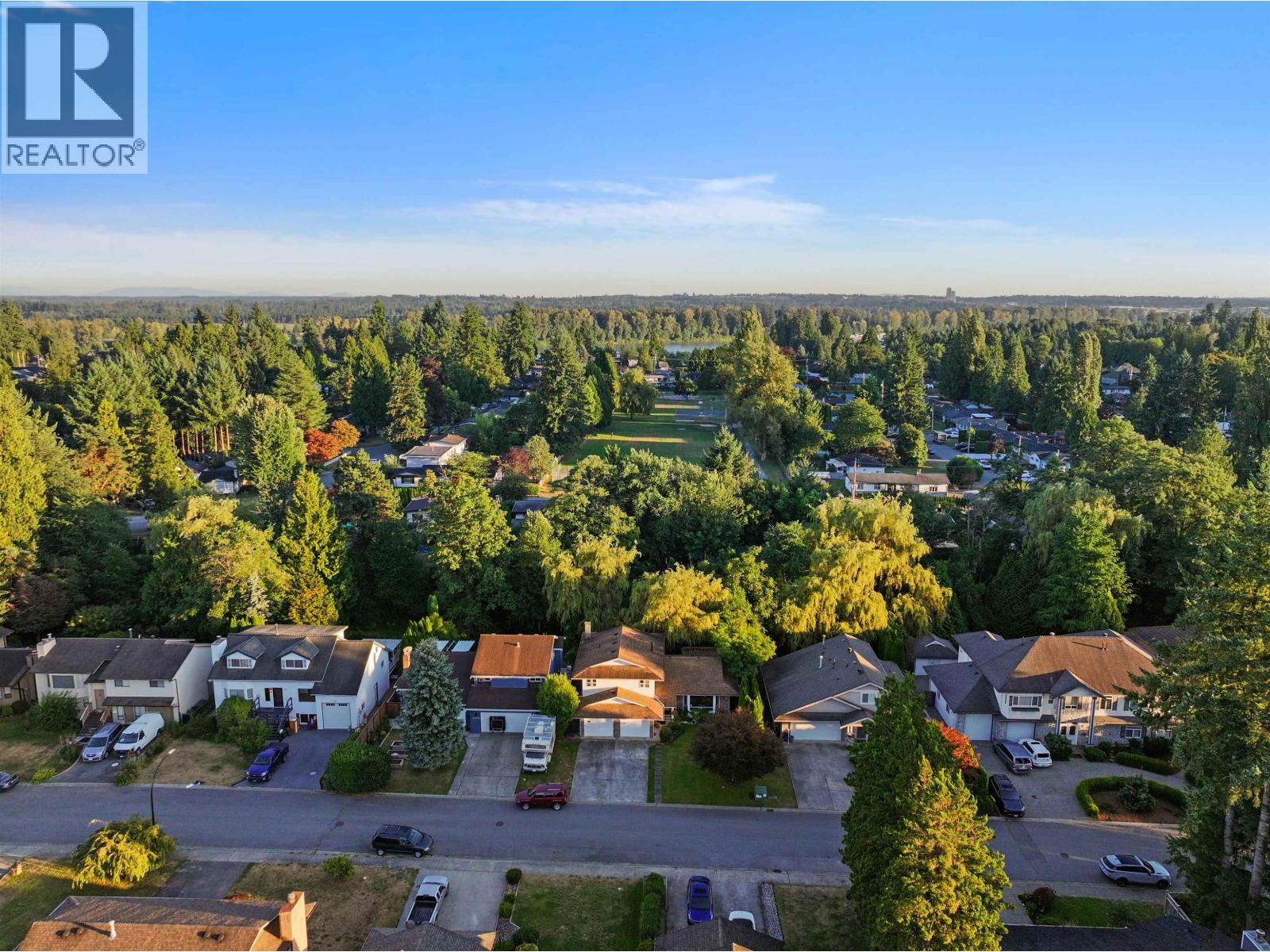 Photo 39 of 21034 Barker Avenue, Maple Ridge BC
