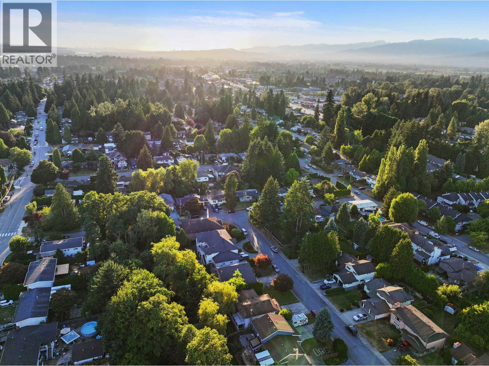 Photo 38 of 21034 Barker Avenue, Maple Ridge BC