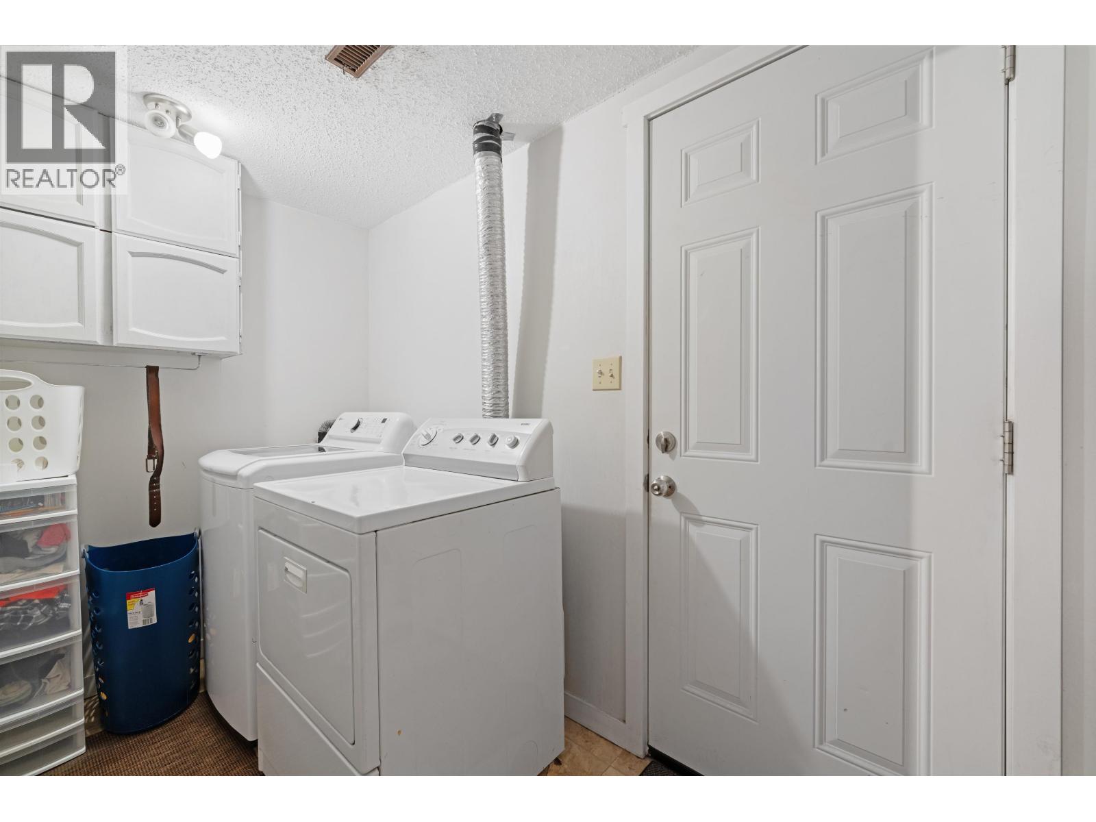 Photo 37 of 21034 Barker Avenue, Maple Ridge BC