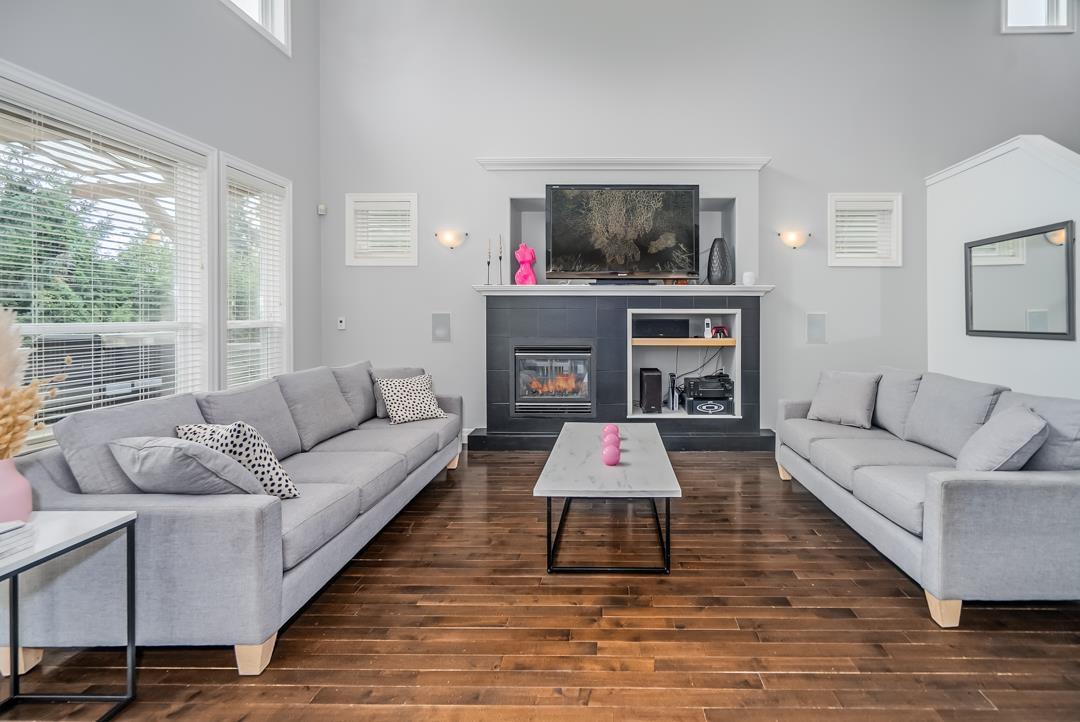 Photo 9 of 6848 198 B Street, Langley BC