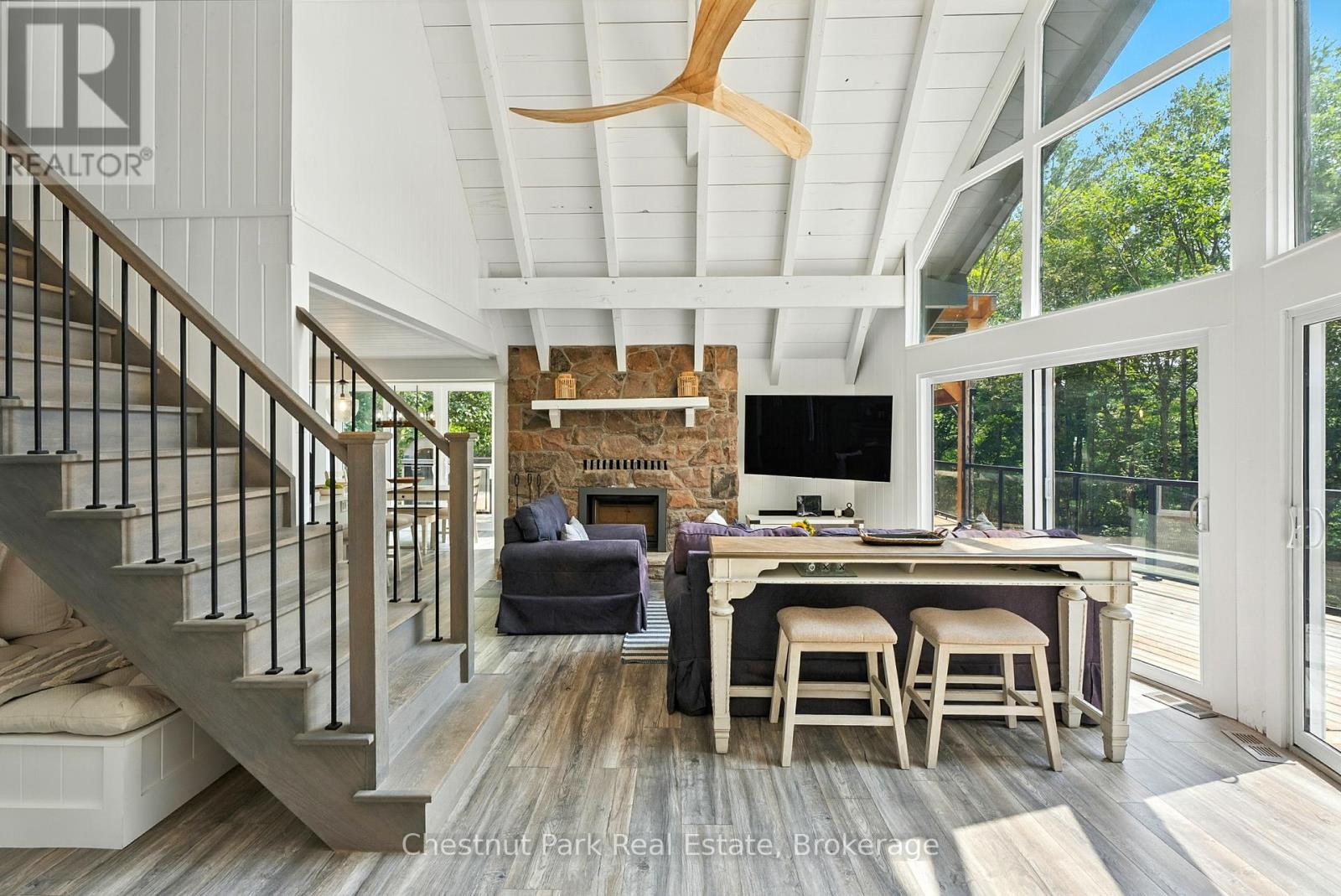 Photo 6 of 107 Steeles Road, Seguin ON