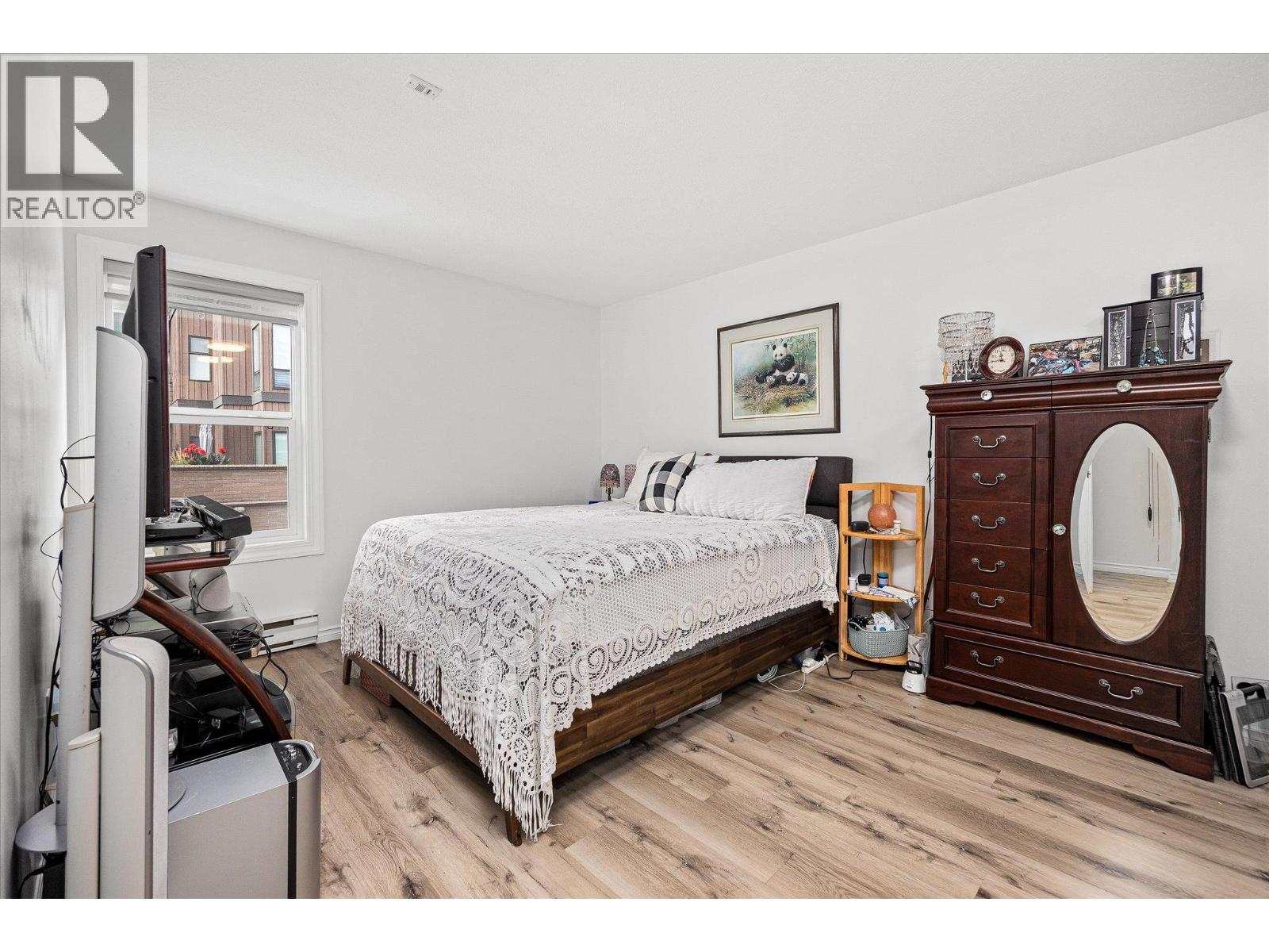Photo 8 of 575 Sutherland Avenue Unit 107, Kelowna BC