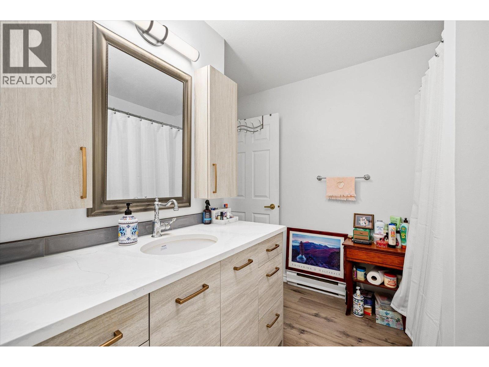 Photo 22 of 575 Sutherland Avenue Unit 107, Kelowna BC