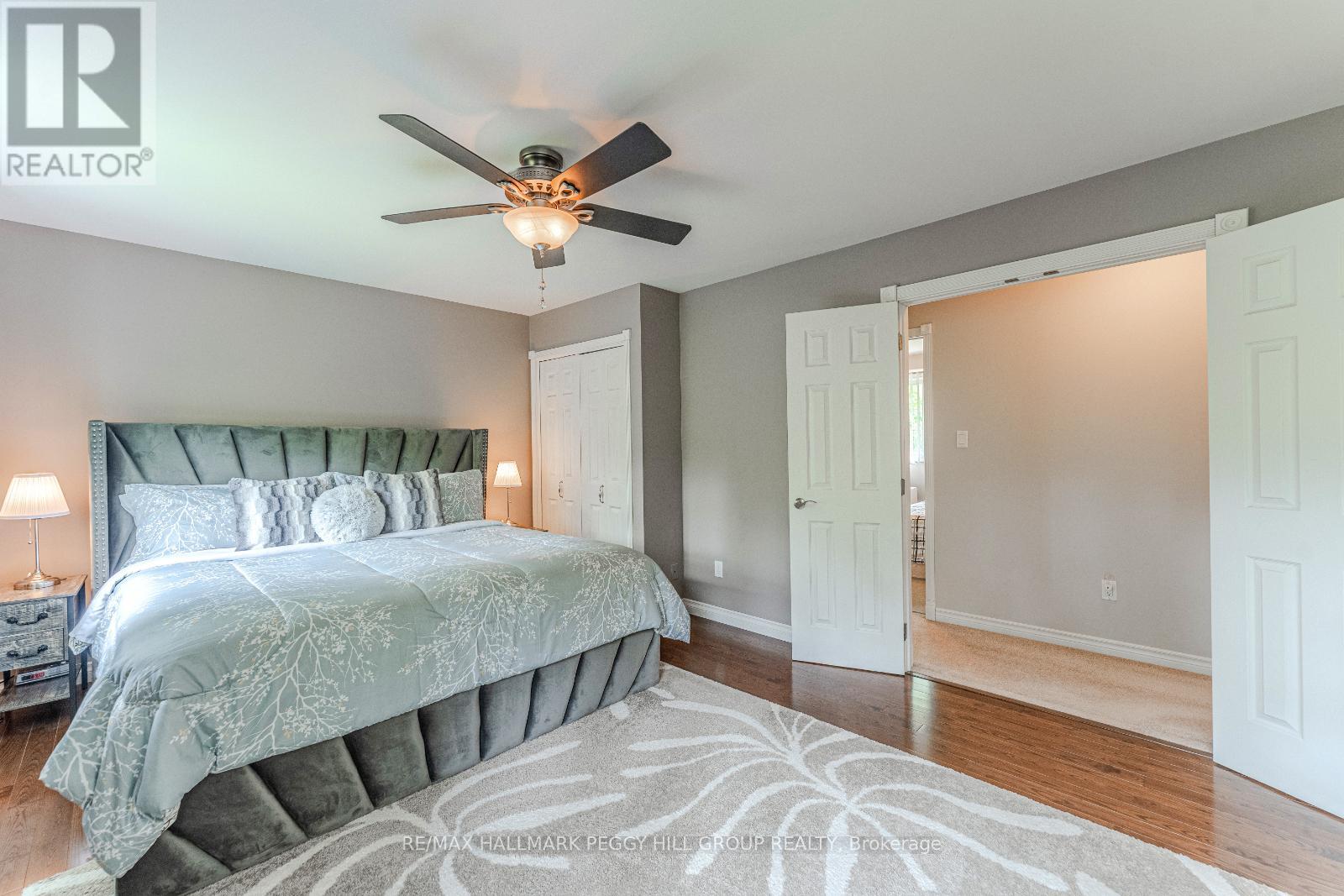 Photo 13 of 102 Tudhope Boulevard, Oromedonte ON