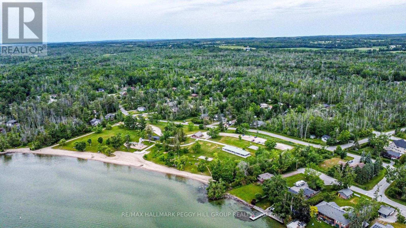 Photo 33 of 102 Tudhope Boulevard, Oromedonte ON