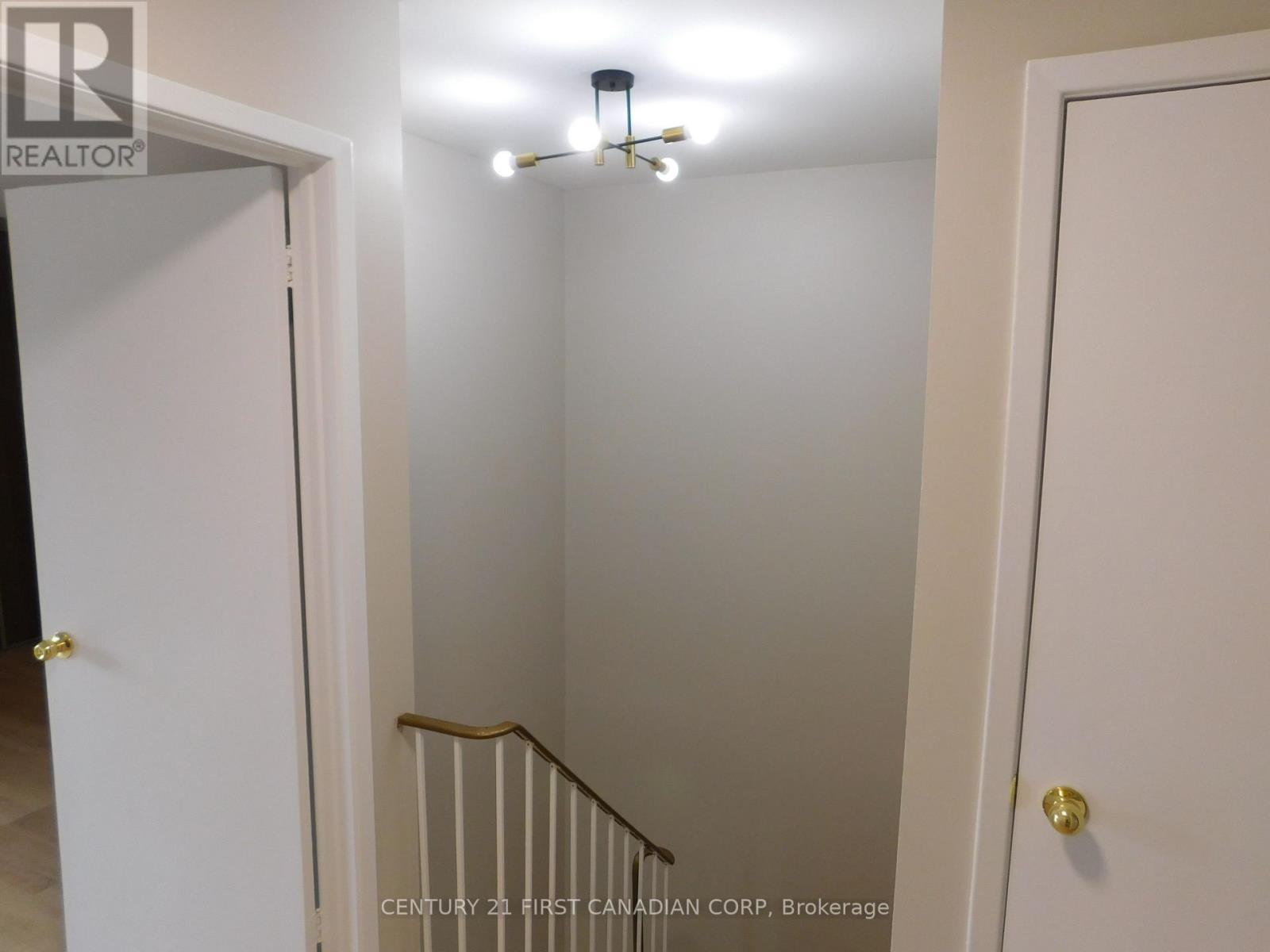 Photo 14 of 2 500 Osgoode Drive, London South ON
