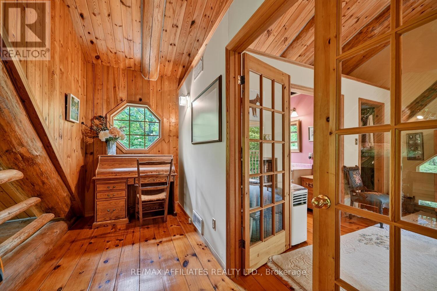 Photo 15 of 125 Otter Lake Road, Rideau Lakes ON