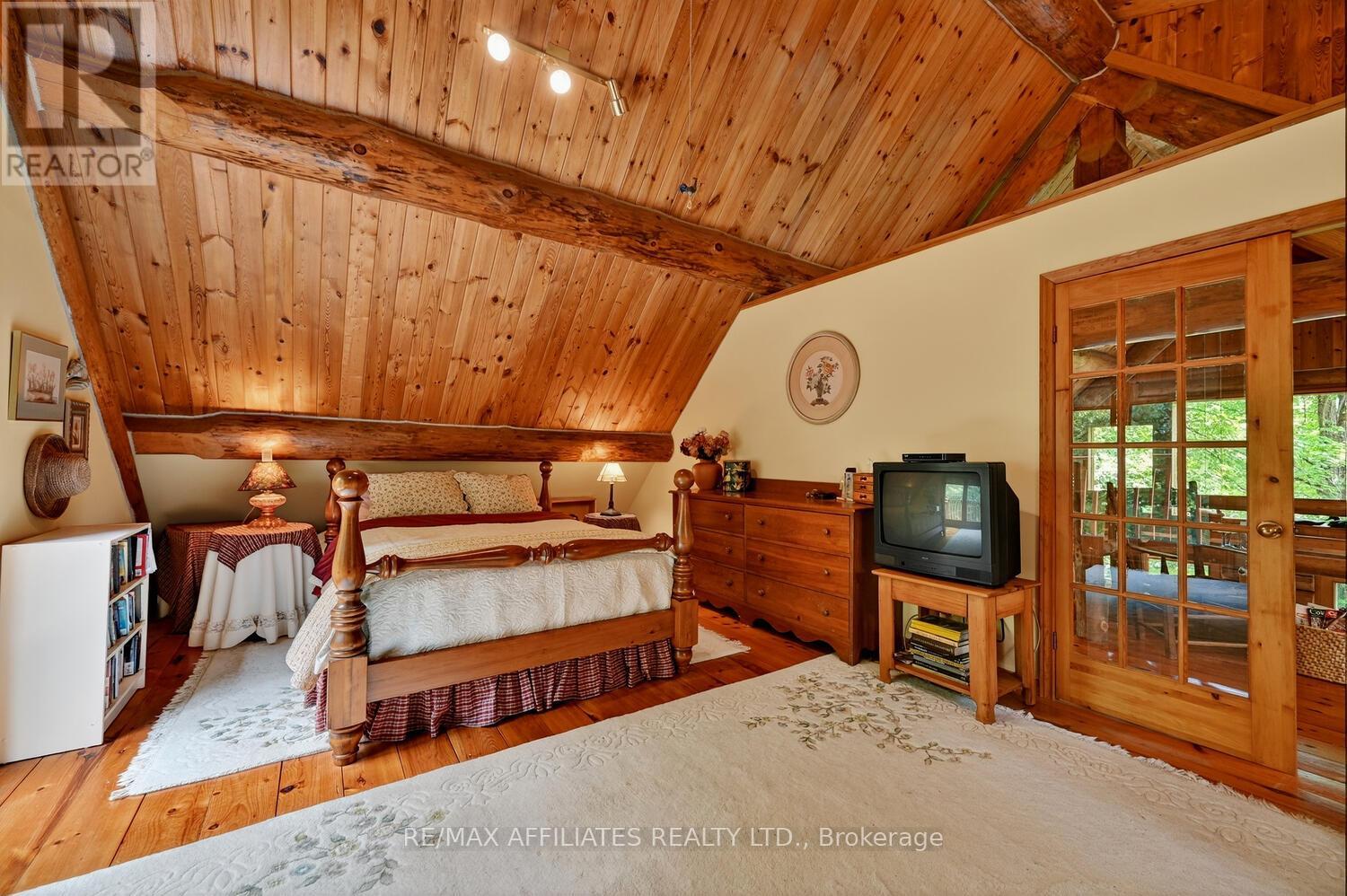 Photo 17 of 125 Otter Lake Road, Rideau Lakes ON