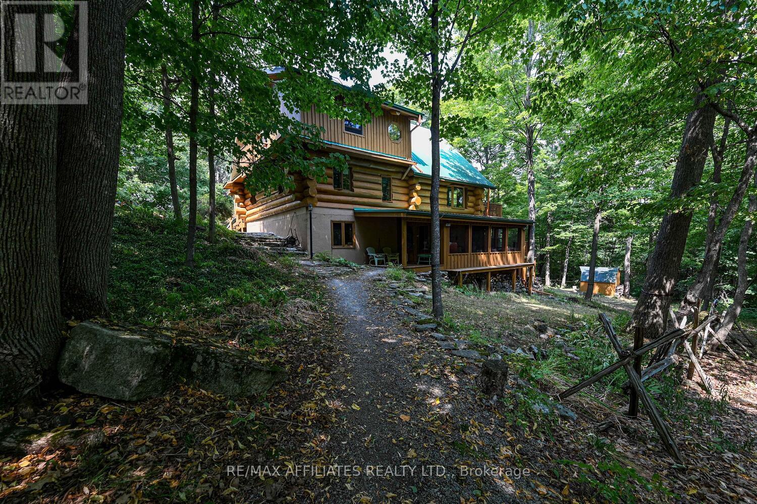Photo 33 of 125 Otter Lake Road, Rideau Lakes ON