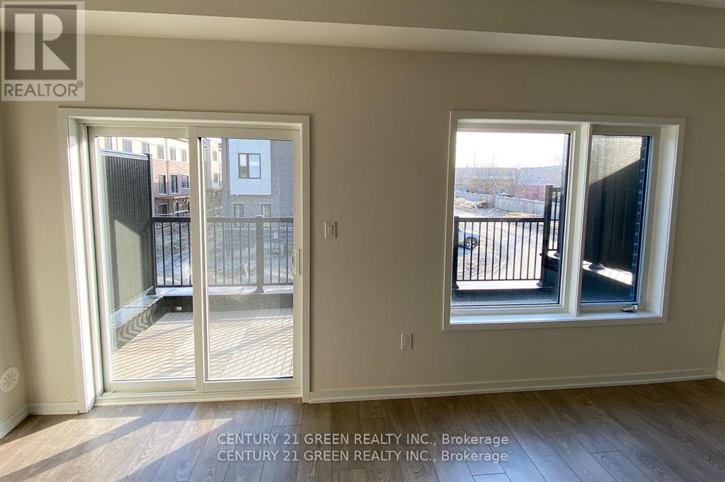 Photo 8 of 142 Landsbridge Street, Caledon ON