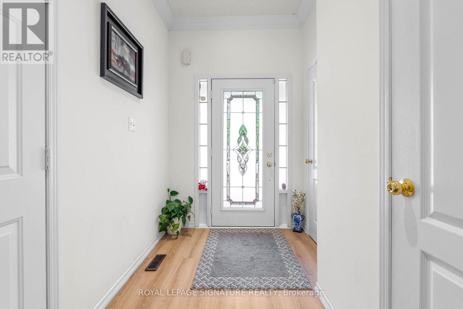 Photo 6 of 3940 Skyview Street, Mississauga ON