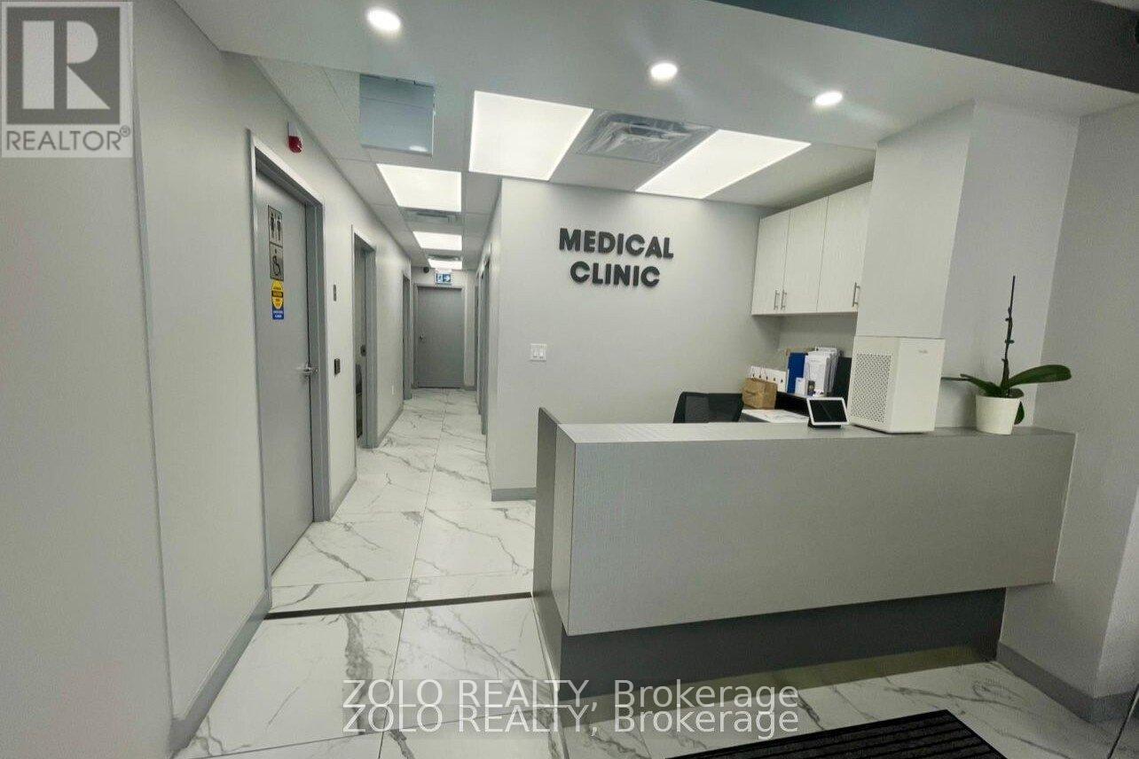 Photo 3 of 1612 Eglinton Avenue W, Toronto ON