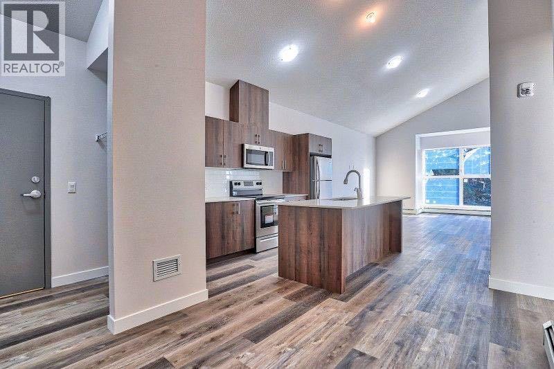 Photo 13 of 303 Waddy Lane, Strathmore AB