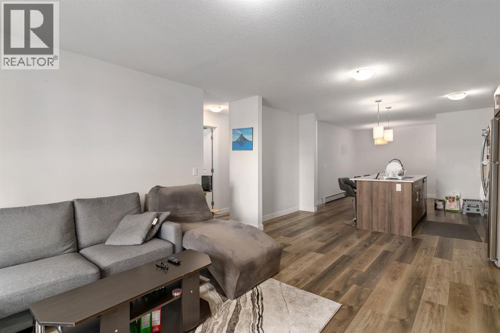 Photo 7 of 303 Waddy Lane, Strathmore AB