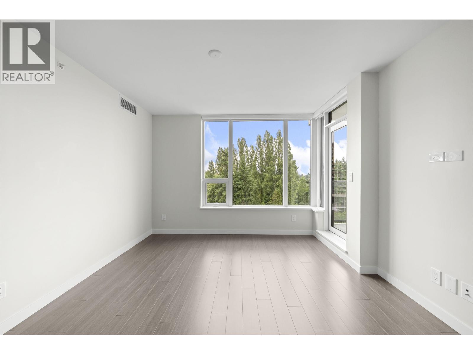Photo 11 of 815 3699 Sexsmith Road, Richmond BC