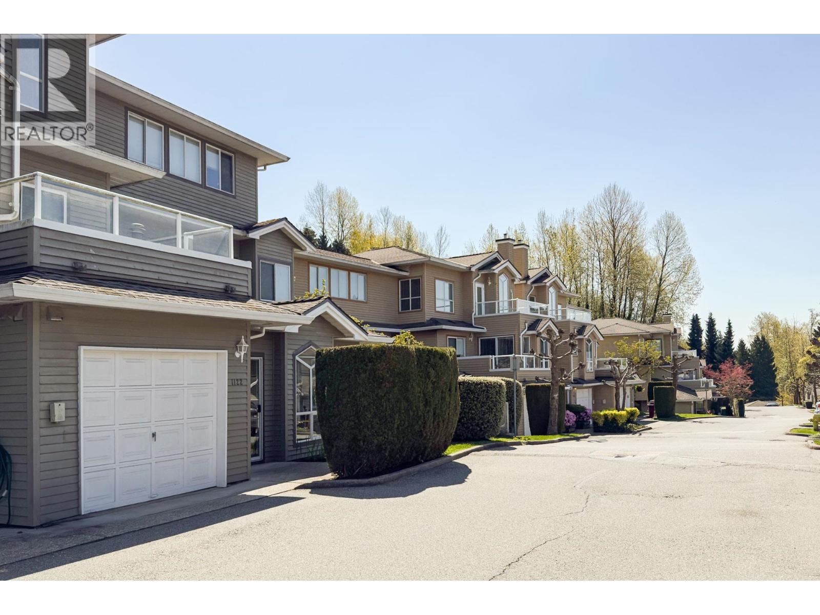Photo 23 of 1122 Oflaherty Gate, Port Coquitlam BC