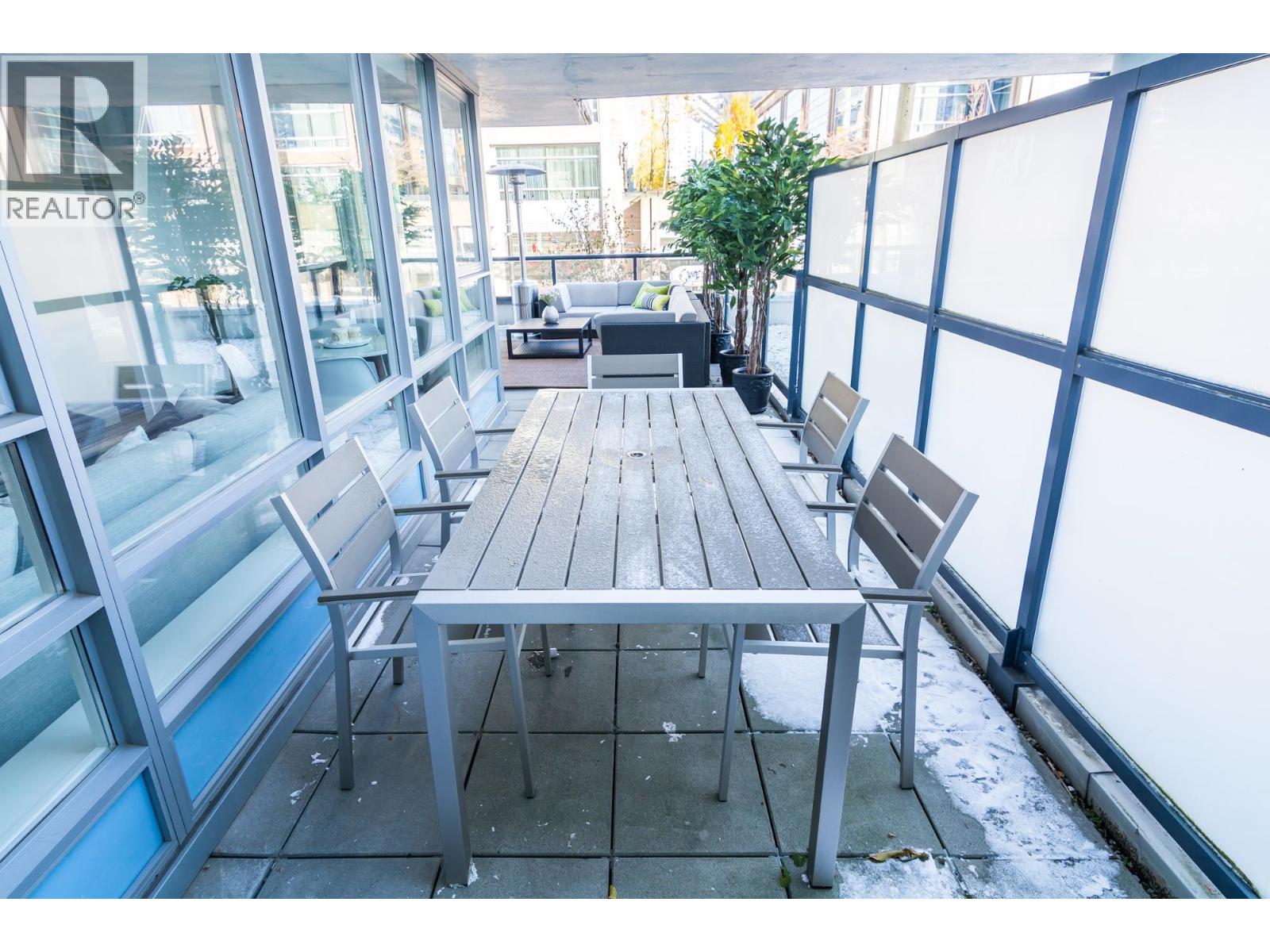 Photo 16 of 305 928 Beatty Street, Vancouver BC