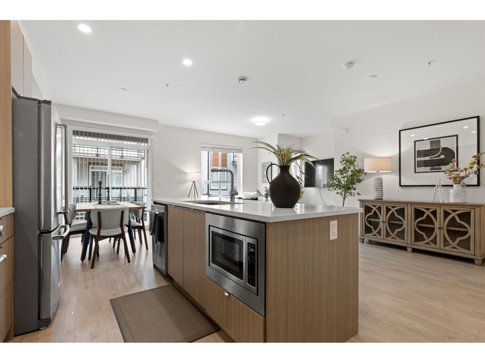 Photo 16 of 81 7947 209 Street, Langley BC