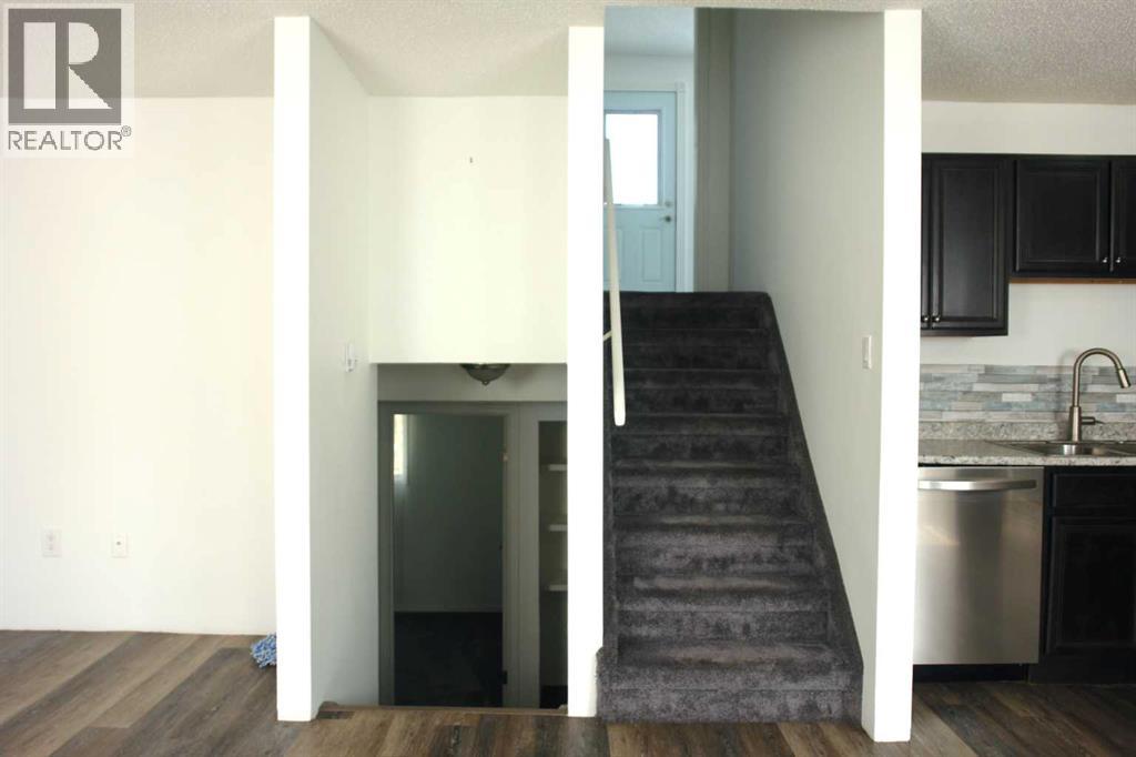 148 Rock Bay, Fort McMurray