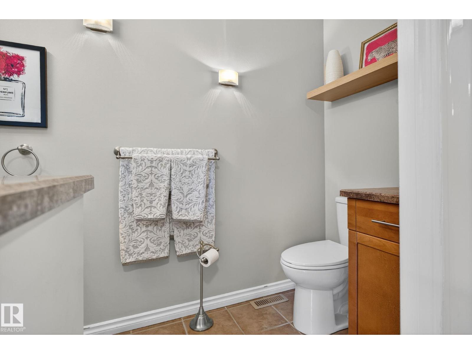 Single Family House for Sale in   AV NW Edmonton 