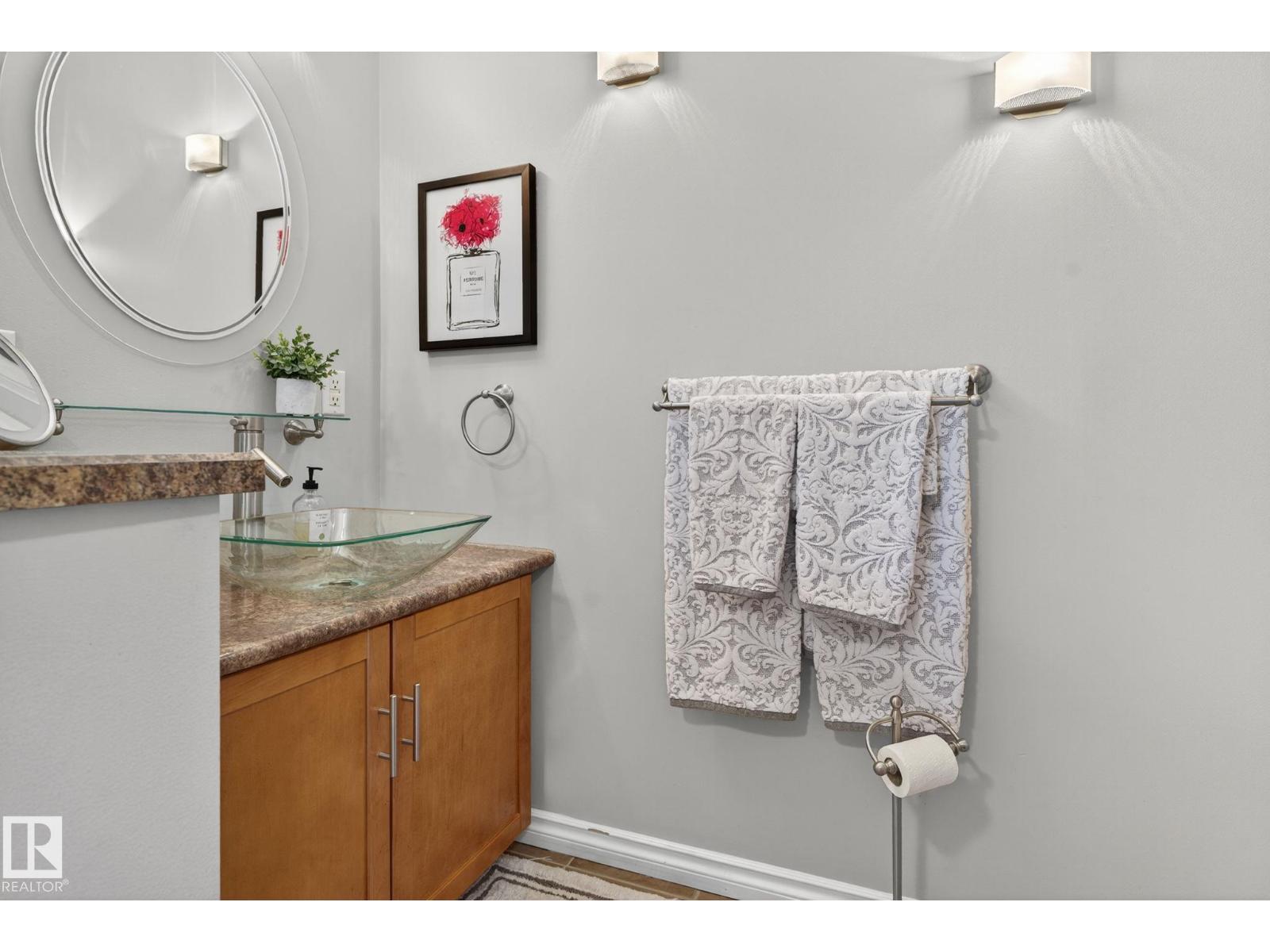 Single Family House for Sale in   AV NW Edmonton 