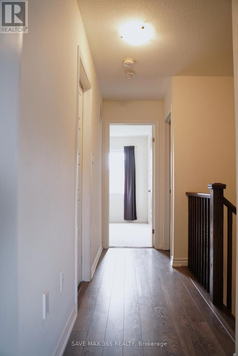Photo 17 of 264 Waterbrook Lane, Kitchener ON