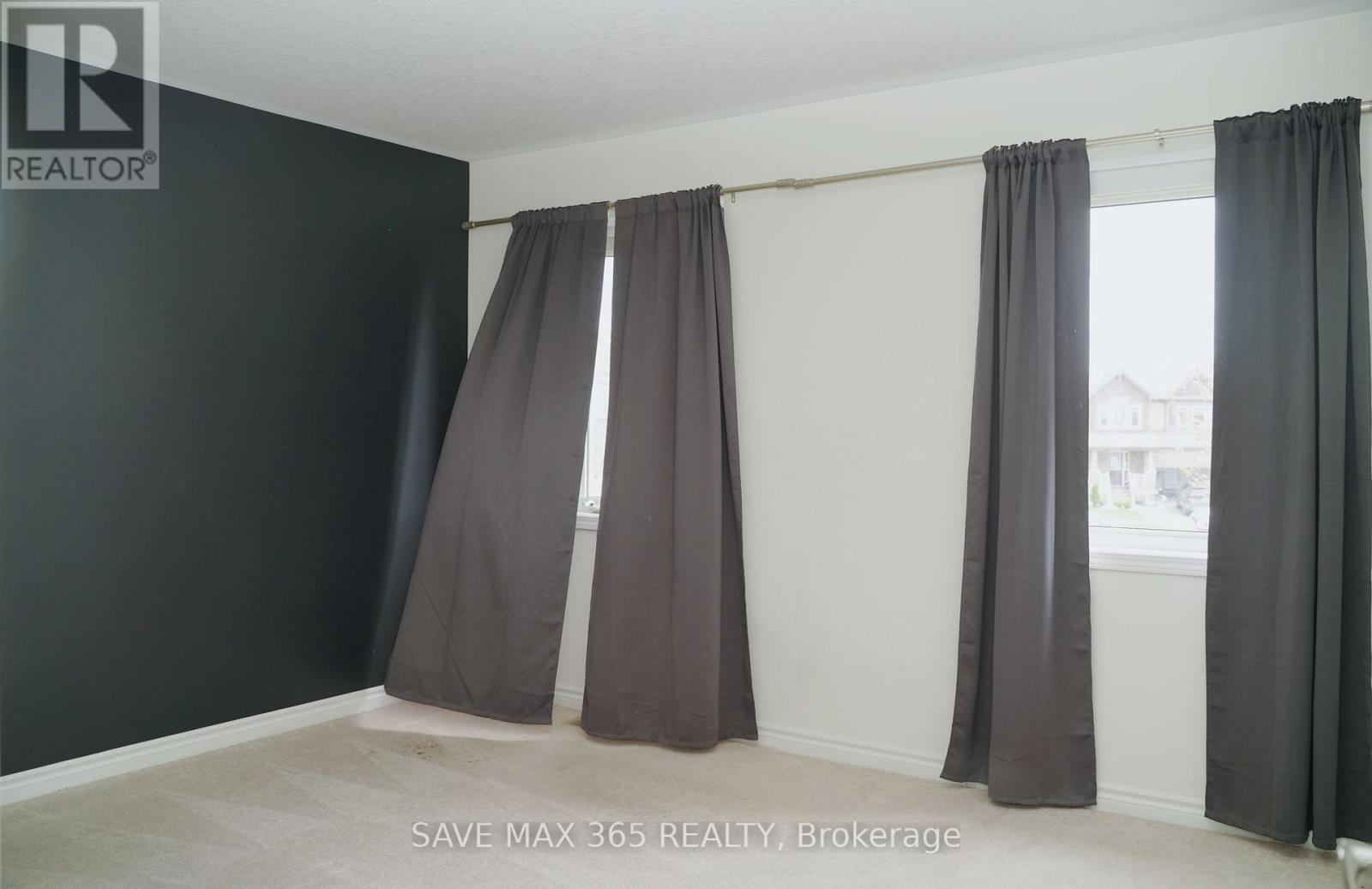 Photo 18 of 264 Waterbrook Lane, Kitchener ON