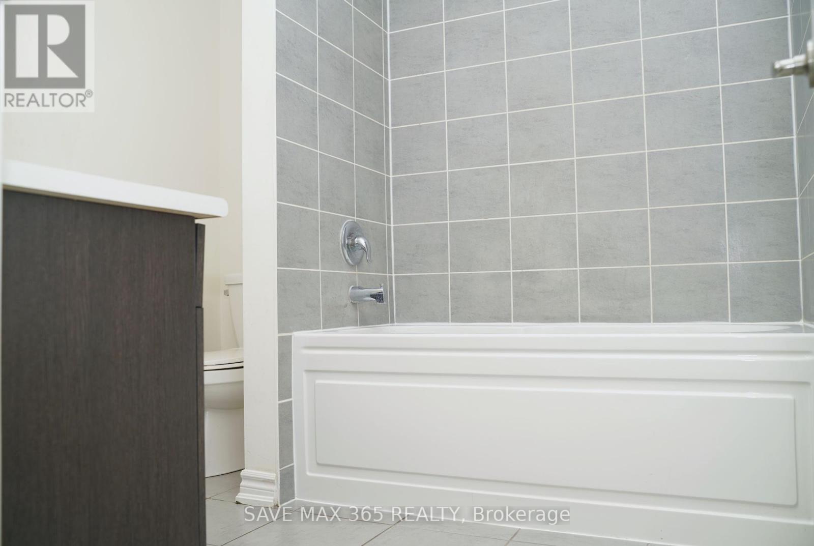 Photo 30 of 264 Waterbrook Lane, Kitchener ON