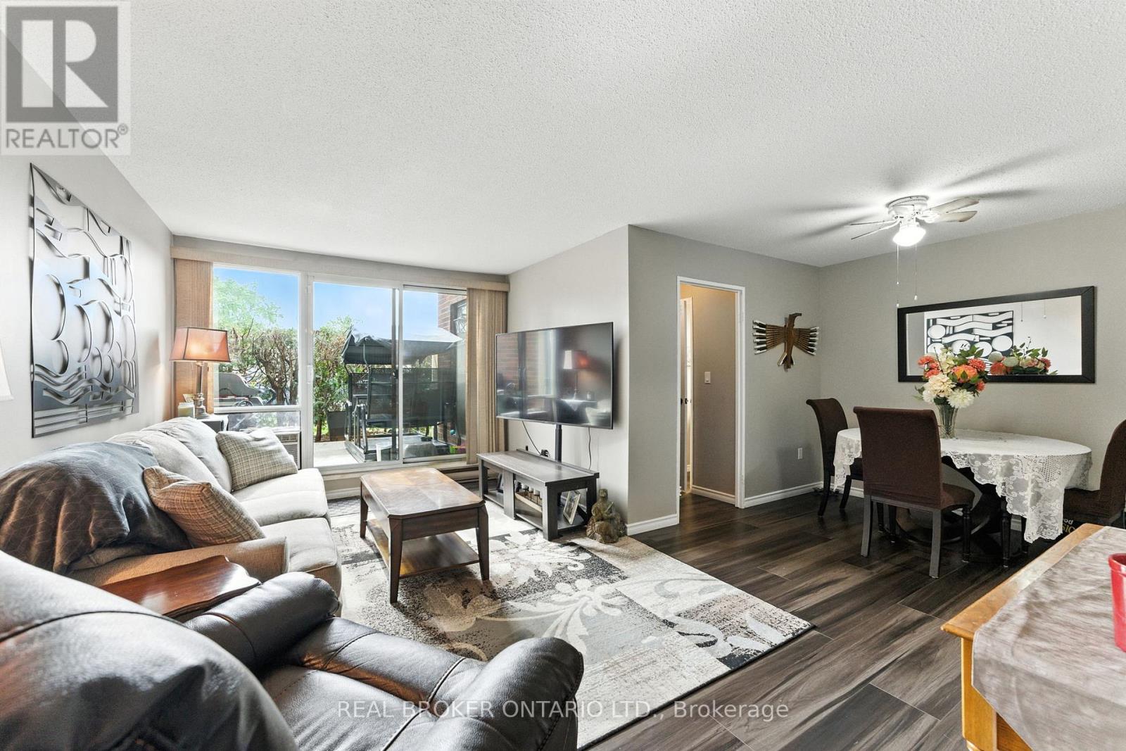 Photo 4 of 126 36 Hayhurst Road, Brantford ON