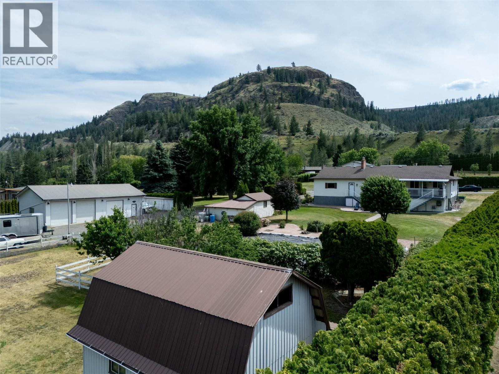 Photo 2 of 509 Durango Drive, Kamloops BC