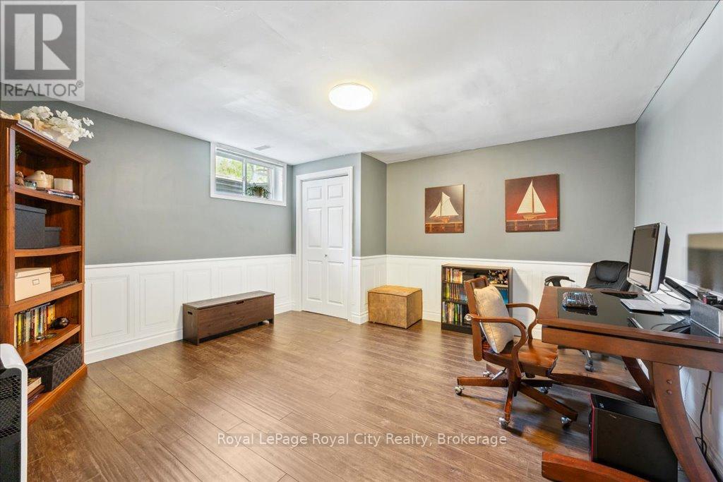 Photo 30 of 790 Dianne Crescent, Centre Wellington ON