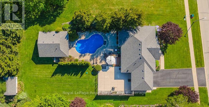 Photo 46 of 790 Dianne Crescent, Centre Wellington ON