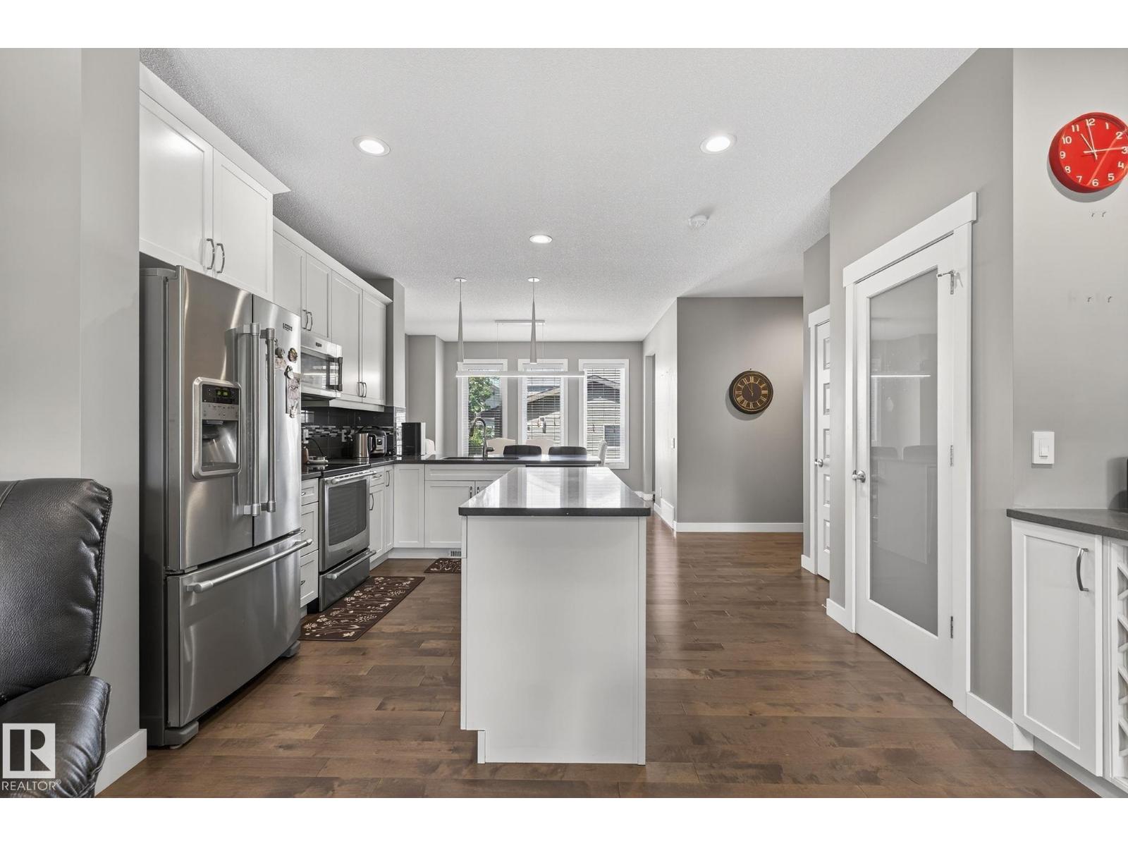 Photo 13 of 8112 224 St Nw, Edmonton AB