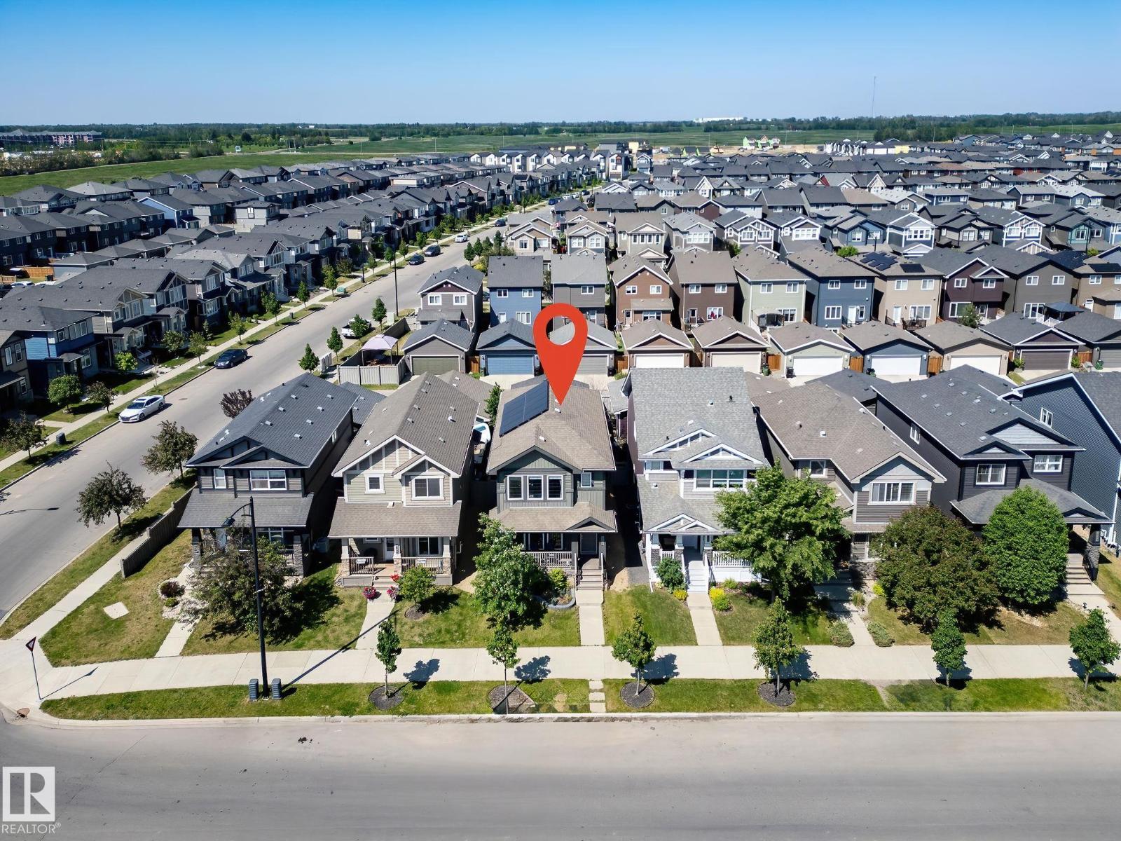 Photo 5 of 8112 224 St Nw, Edmonton AB