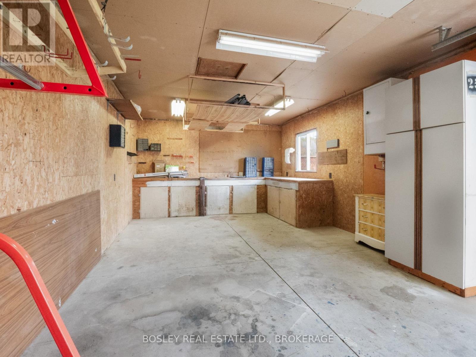Photo 15 of 257 Lakeshore Road, St Catharines ON