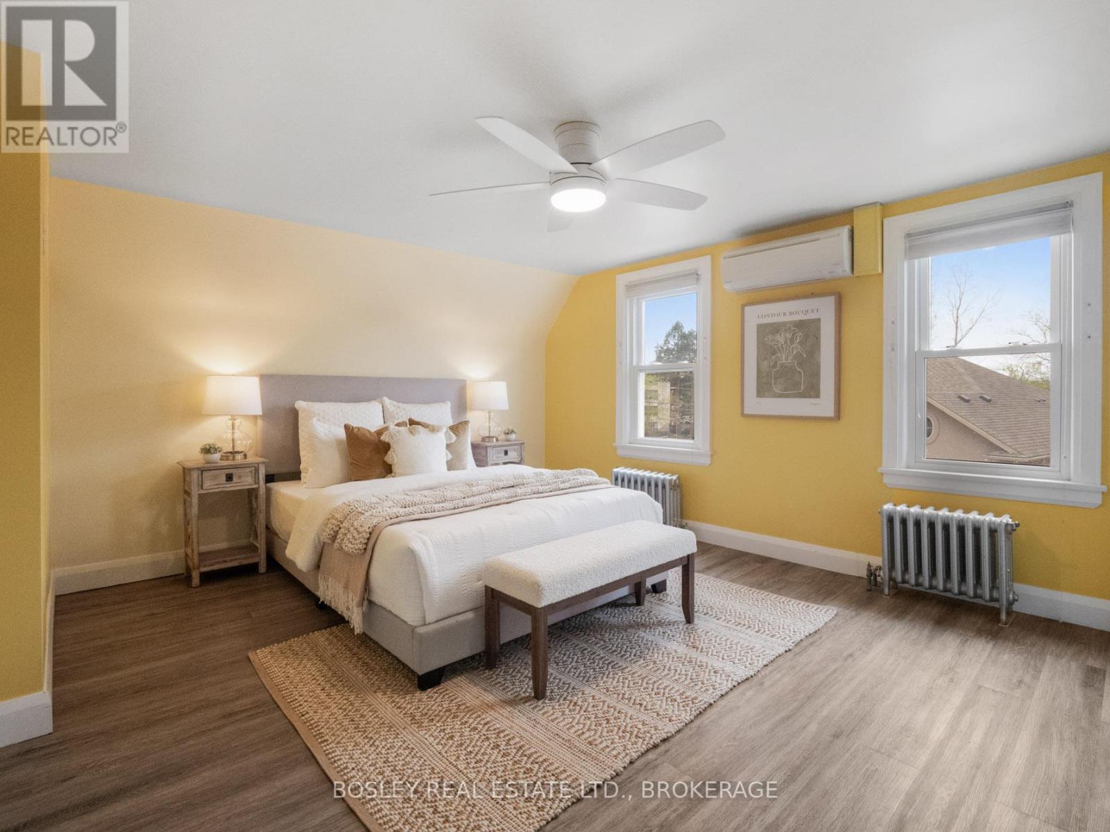 Photo 37 of 257 Lakeshore Road, St Catharines ON