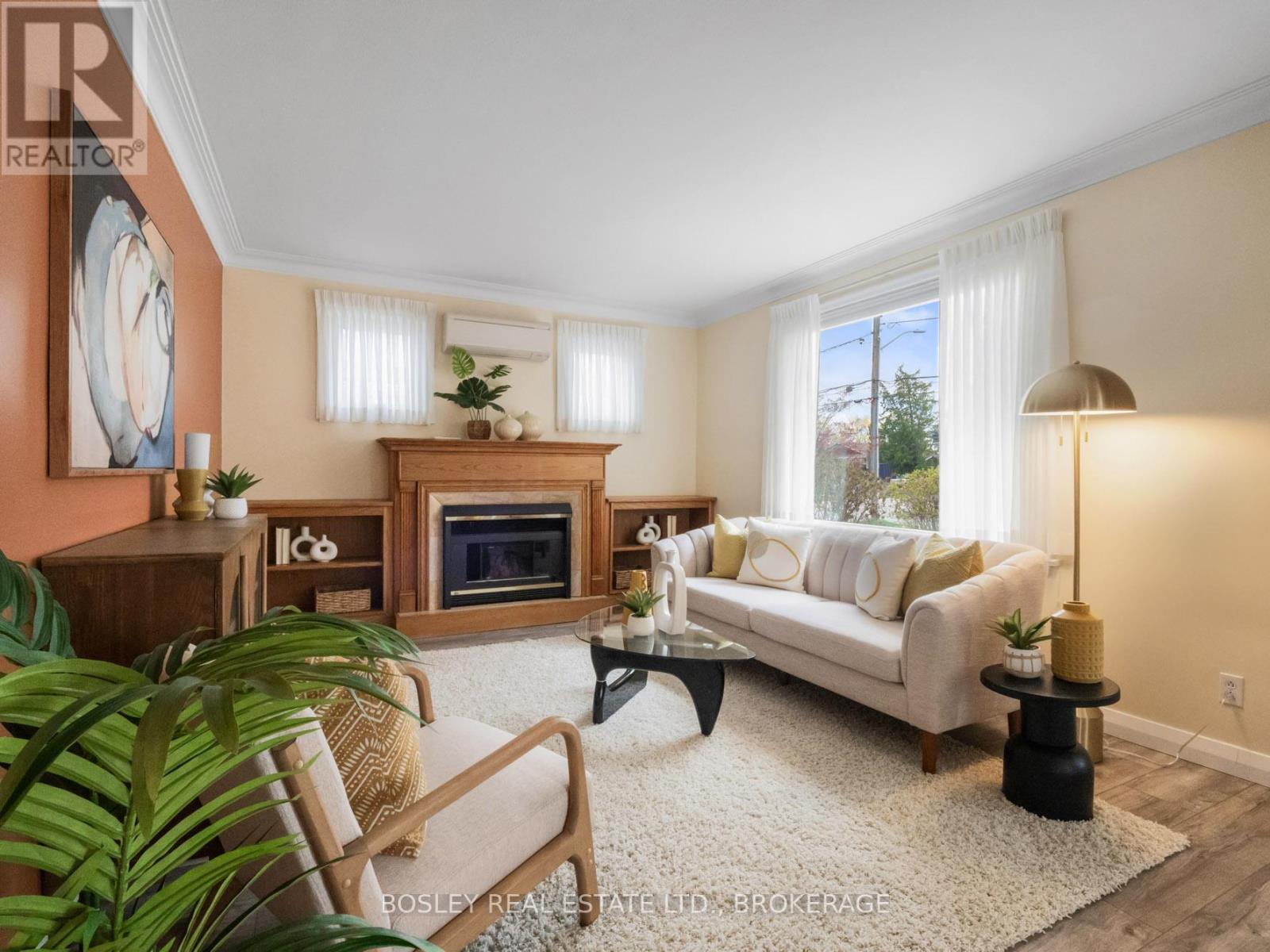 Photo 16 of 257 Lakeshore Road, St Catharines ON