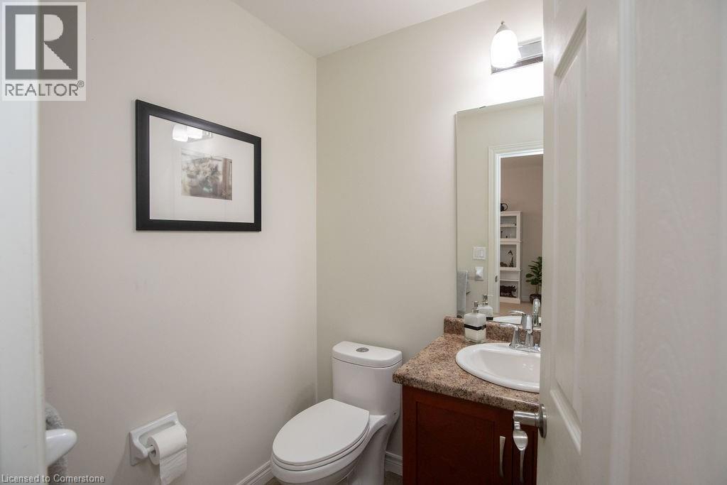 Photo 6 of 69 Winslow Way, Stoney Creek ON