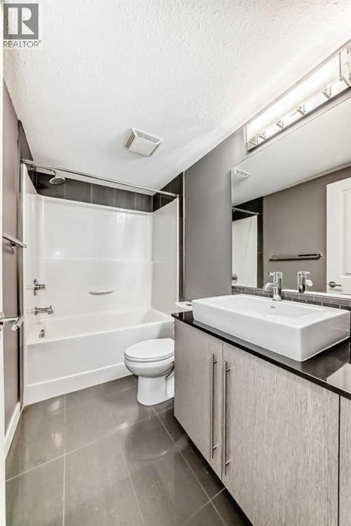 Single Family House for Sale in   Mahogany Row SE Mahogany Calgary 