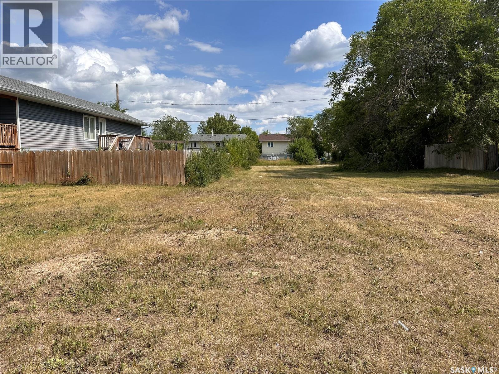 Photo 1 of 255 Craigleith Avenue N, Fort Quappelle SK