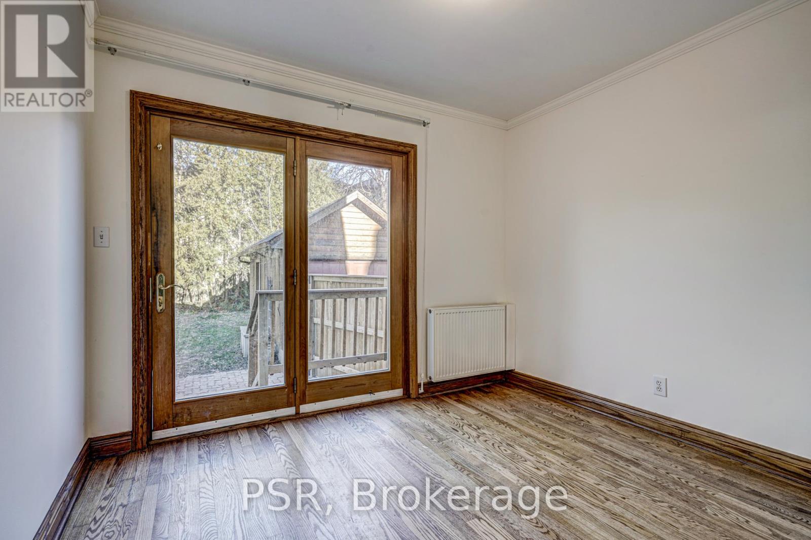 Photo 17 of 98 Roselawn Avenue, Toronto ON