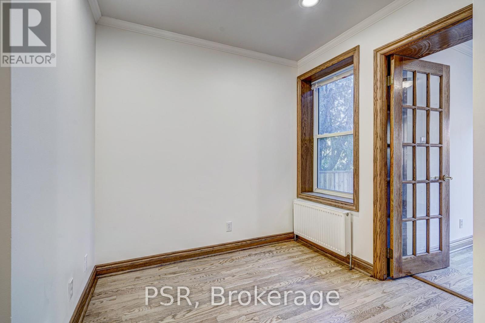 Photo 14 of Main 98 Roselawn Avenue, Toronto ON