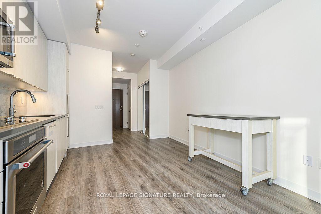 Photo 13 of 611 38 Iannuzzi Street, Toronto ON
