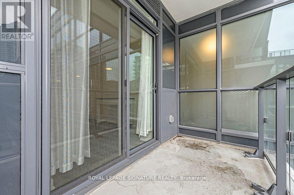 Photo 16 of 611 38 Iannuzzi Street, Toronto ON