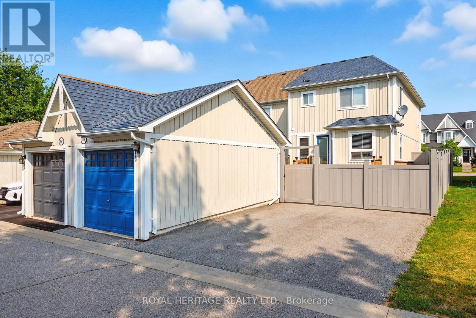 Photo 49 of 159 Carnwith Drive E, Whitby ON