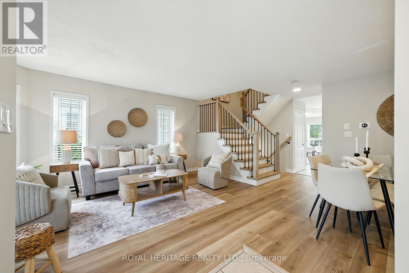 Photo 6 of 159 Carnwith Drive E, Whitby ON