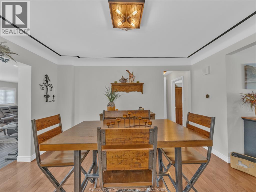 Photo 13 of 4345 Pleasant Place, Windsor ON
