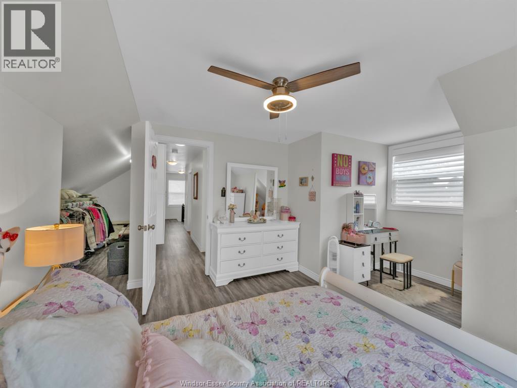 Photo 32 of 4345 Pleasant Place, Windsor ON